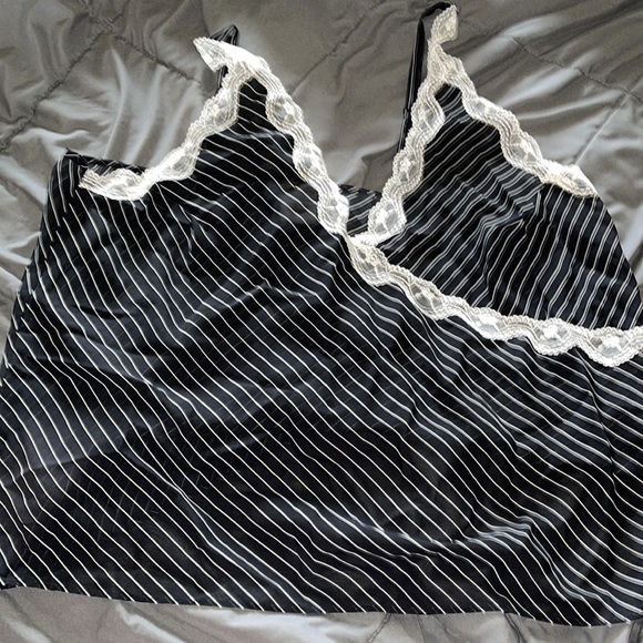 Sheer two piece lounge wear - Picture 2 of 5